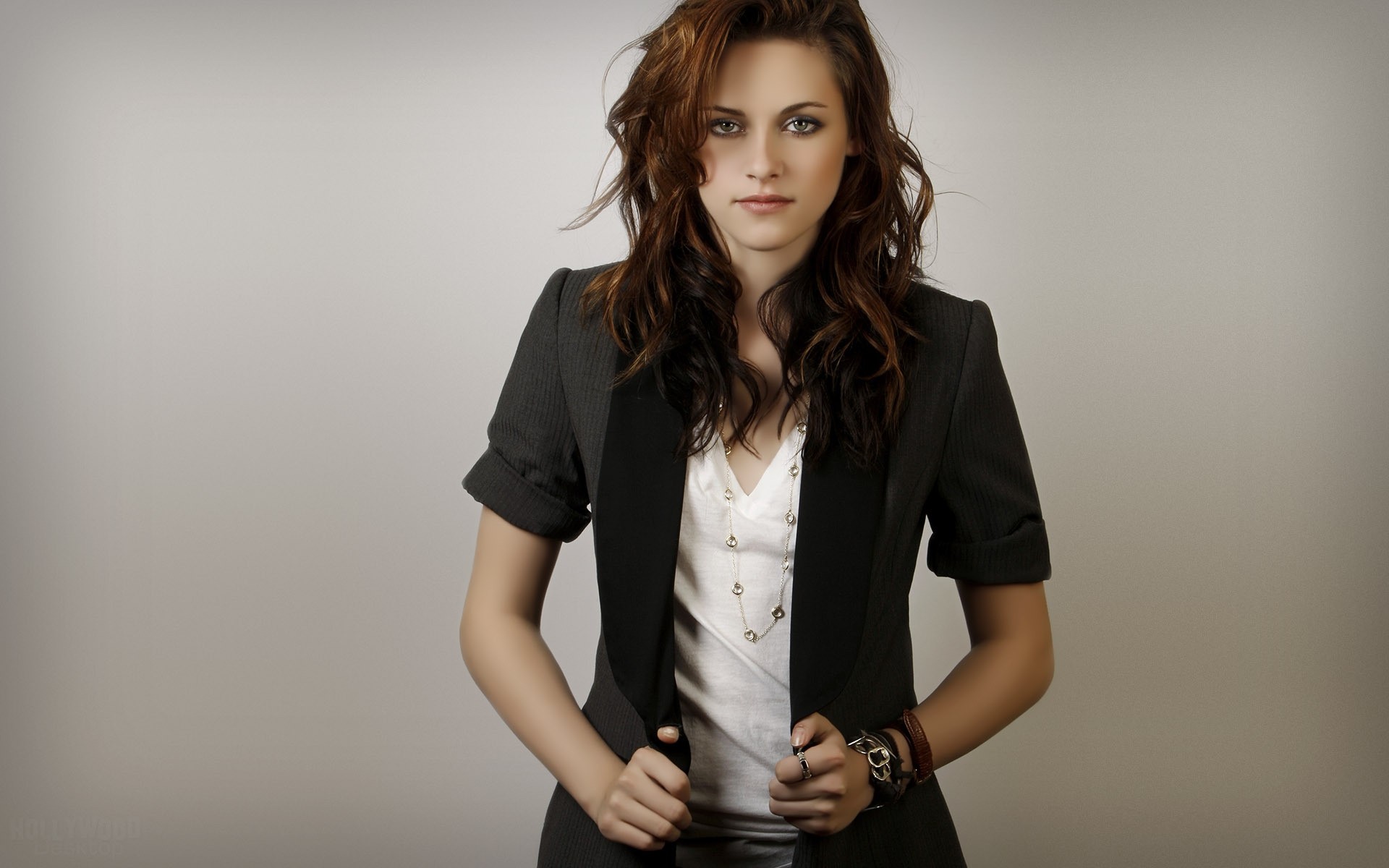 时尚 女人 性感 魅力 肖像 模型 女孩 漂亮 优雅 可爱 嘴唇 年轻