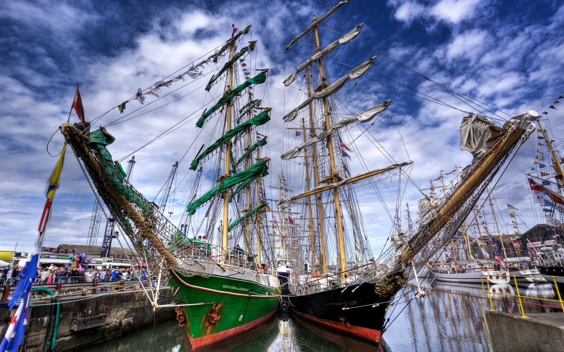 船 船 船只 水 港口 运输系统 海洋 旅游 海 帆 港口 码头 天空 帆船 绳索 海洋 海洋 汽车 游艇 船