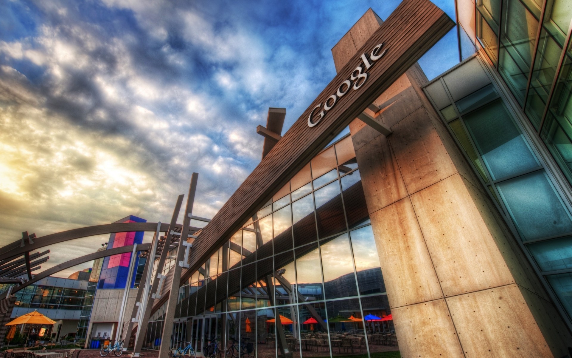 建筑 商业 家庭 城市 现代 天空 办公室 旅游 户外 城市 市中心 金融 背景 计算机