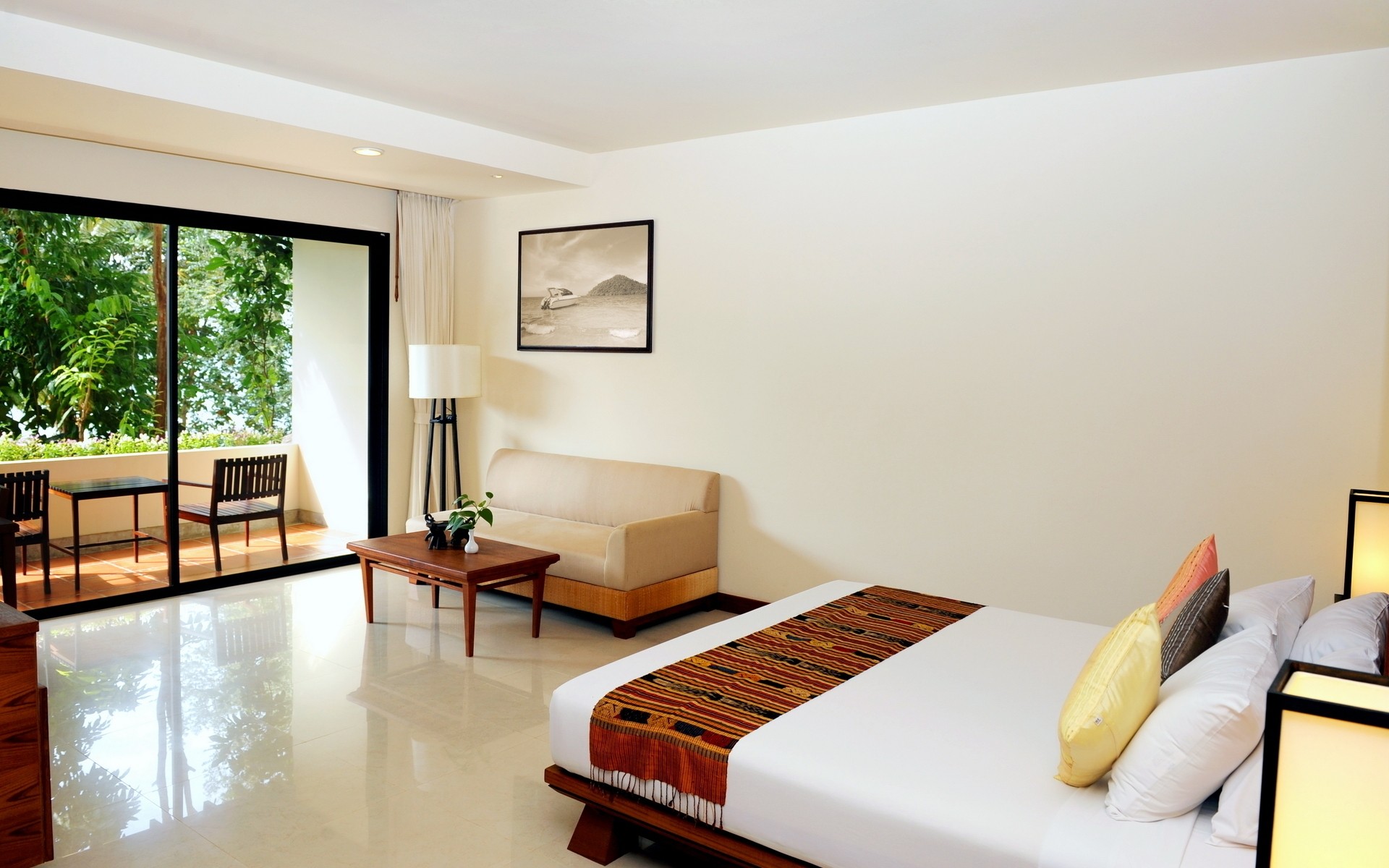 房间 家具 室内 房子 沙发 地板 公寓 窗户 地方 家 卧室 家庭 灯 表 椅子 地毯 室内设计 内部 现代 床 阳台 设计 清洁