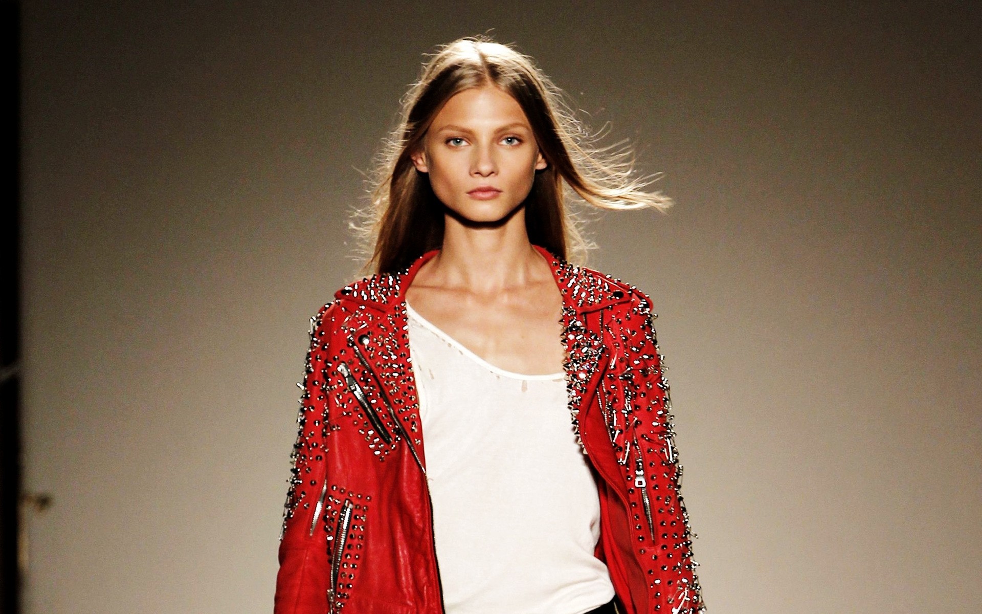 肖像 时尚 女人 女孩 模型 磨损 成人 美丽 单 性感 工作室 漂亮 礼服 魅力