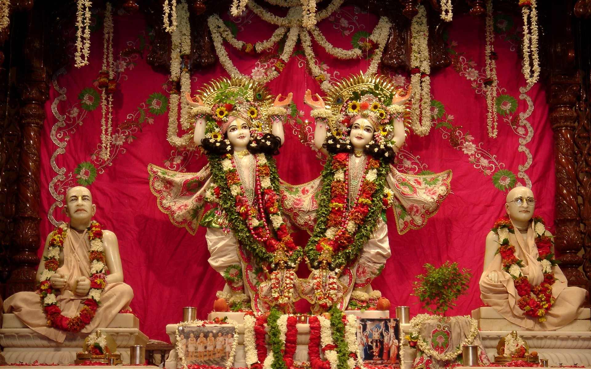 宗教 寺庙 装饰 佛 雕塑 崇拜 黄金 传统 雕像 灵性 节日 宗教 上帝 节日 艺术 文化 仪式 蜡烛 和尚 圣人 背景