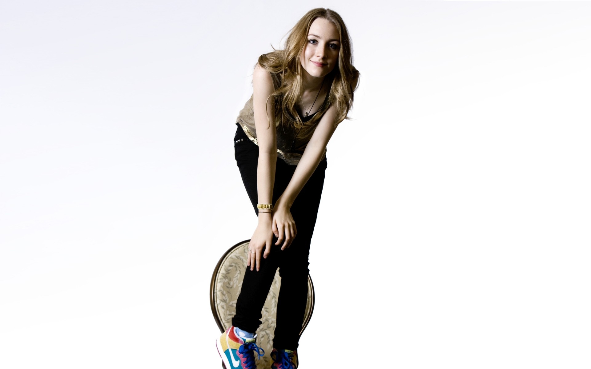 女人 时尚 性感 漂亮 年轻 魅力 可爱 优雅 贝贝 女演员 saoirse罗南 女孩