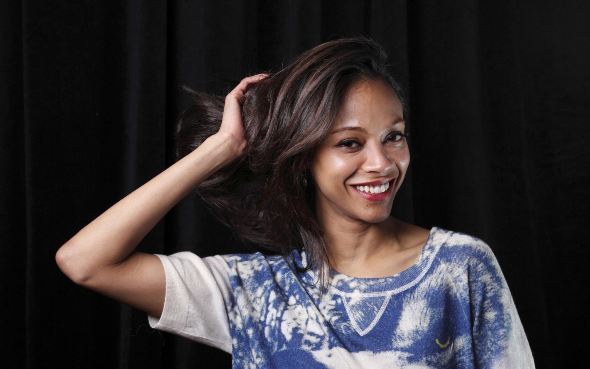 女人 肖像 时尚 单身 女孩 成人 磨损 漂亮 女演员