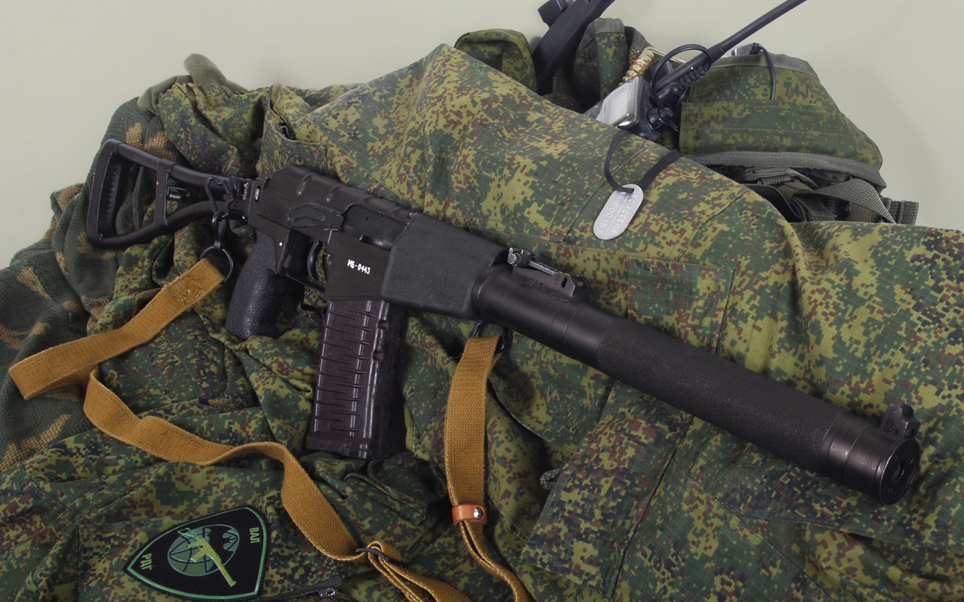 战争 军事 军队 手枪 武器 迷彩 步枪 士兵 磨损 弹药 战斗 战斗 制服 狙击手 卡其 特殊 保护 海军 部队 头盔 设备