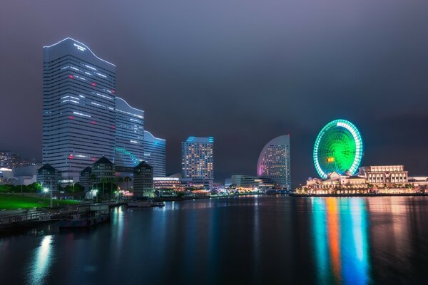 横滨摩天轮
