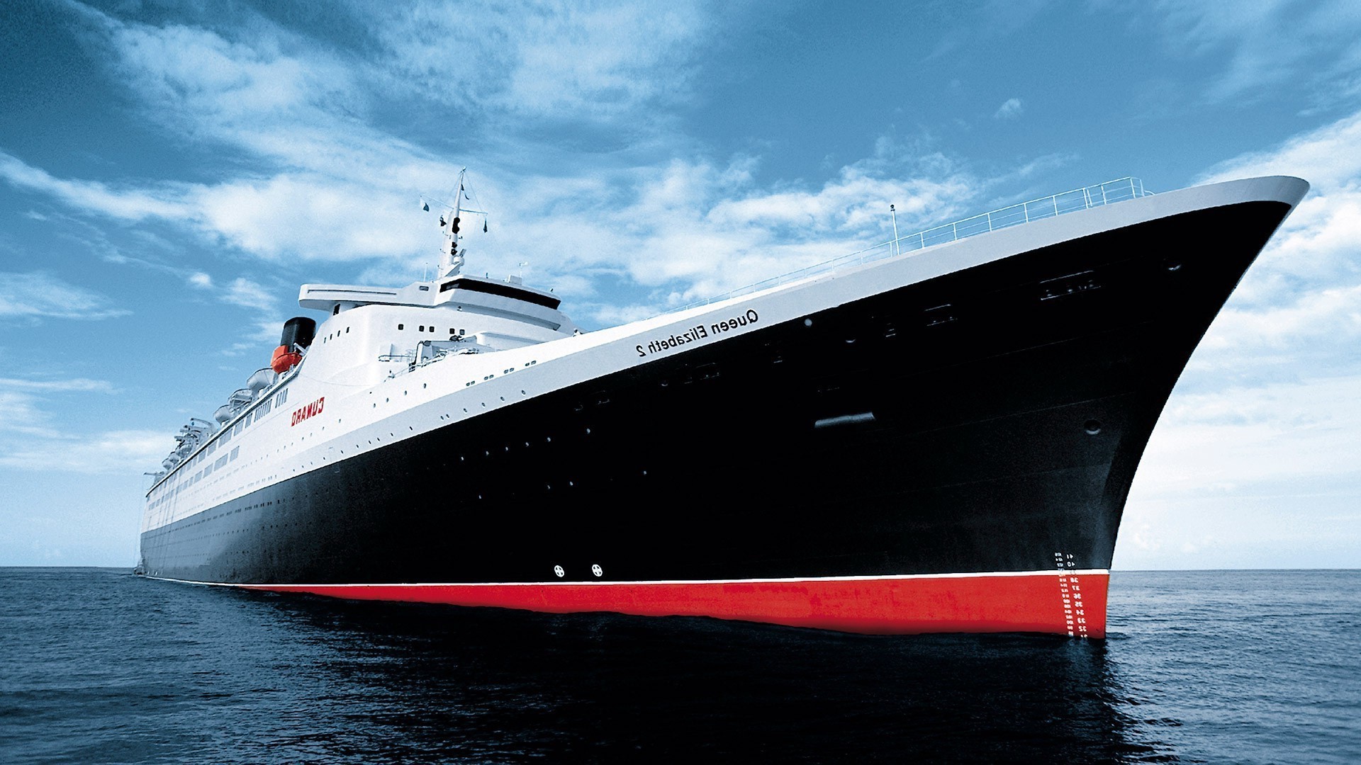 水 运输系统 船 船只 旅行 海 船 天空 汽车 海洋 游轮 帆 桥梁 港口 户外