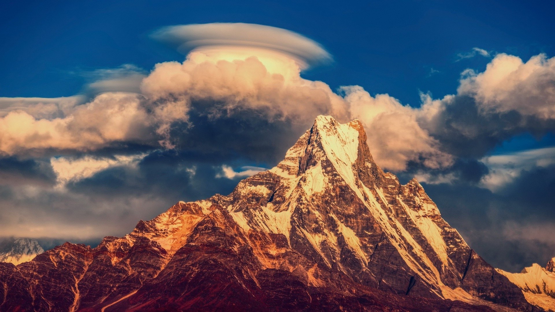 天空 山脉 旅行 日落 景观 户外 自然 黎明 岩石 风景 晚上 顶峰 黄昏 好天气