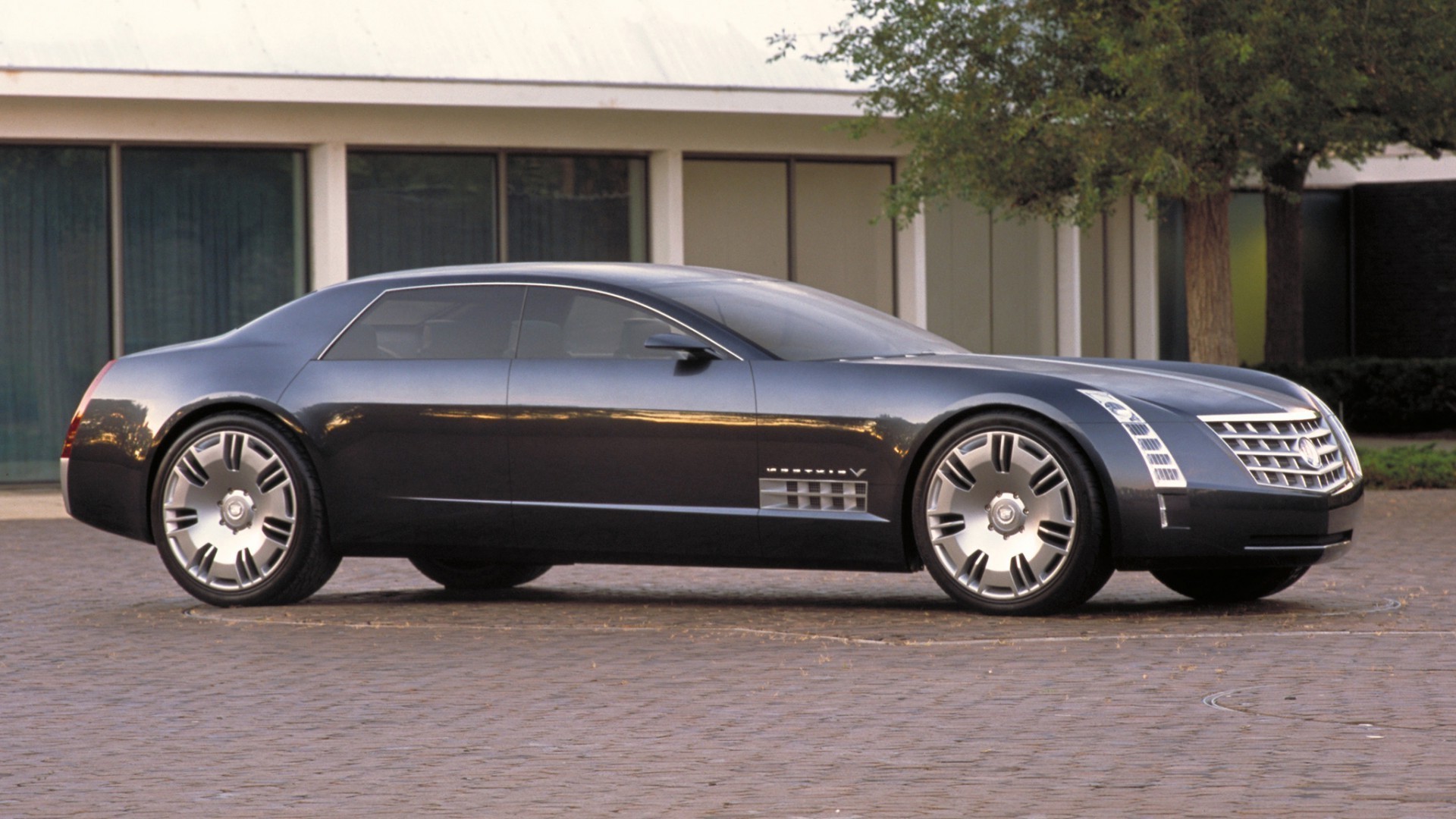 车 汽车 中午 车轮 blackie 人行道 沥青 运输系统 汽车 轿跑车 行动