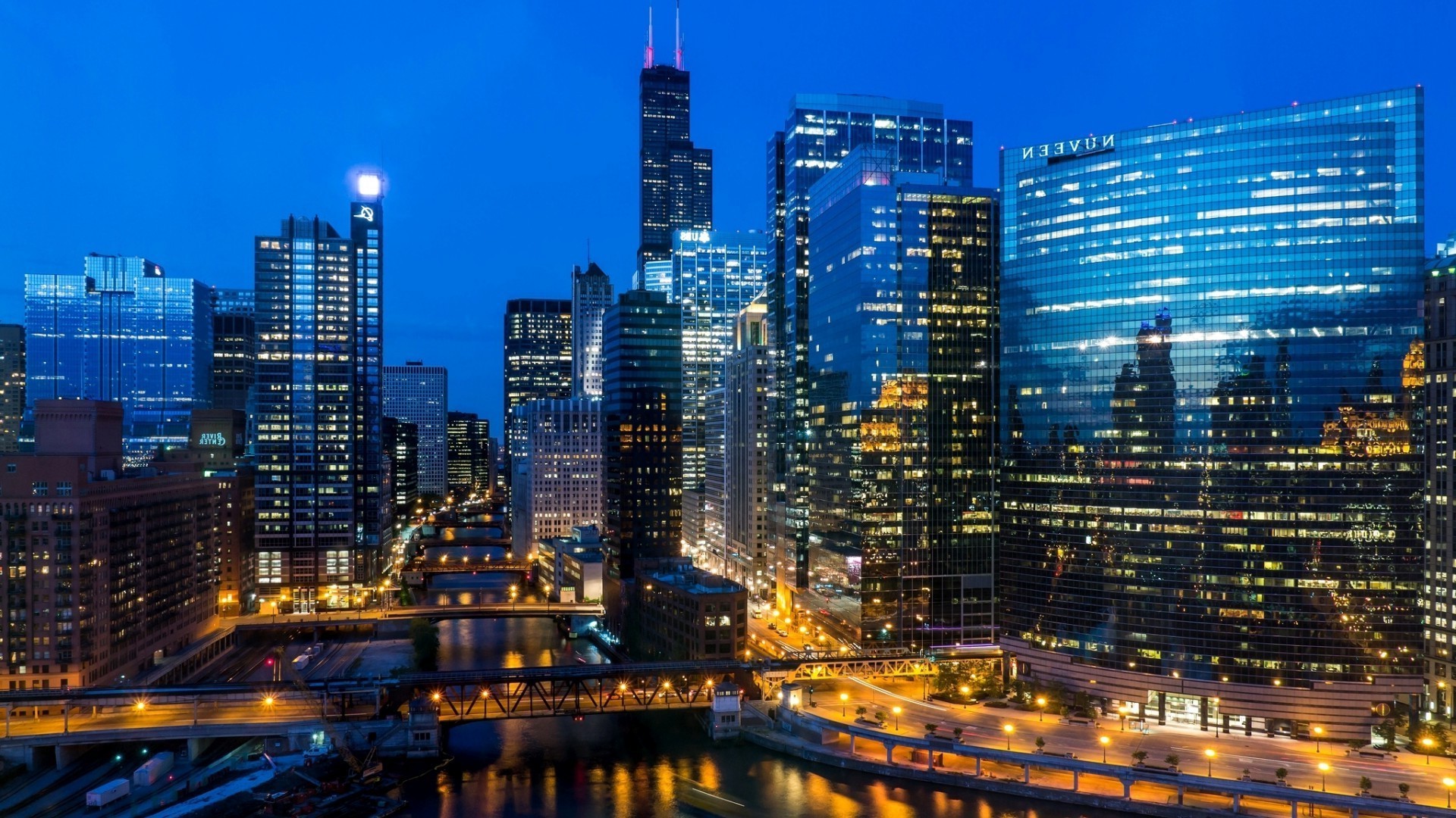 摩天大楼 城市 城市中心 城市 建筑 黄昏 天际线 家庭 办公室 照明 商业 交通 旅游 现代 晚上 塔 天空 城市 金融