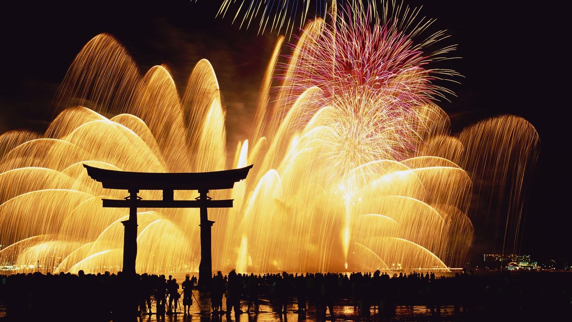 烟花、灯光、旅行